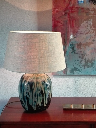 an original ceramic tablelamp and shade