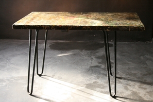 Asymmetric painters table