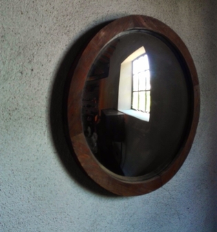 Convex round mirror