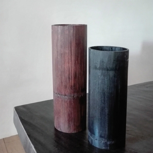 Pair of bamboo recepients black and brown