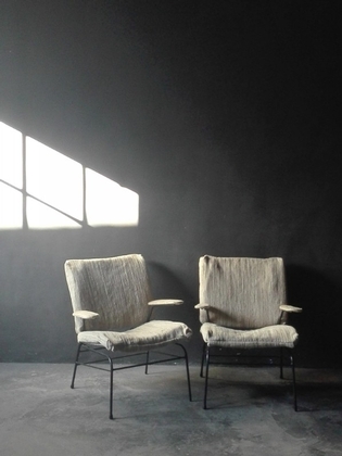 Pair of shabby chic italian armchairs with black metal feet
